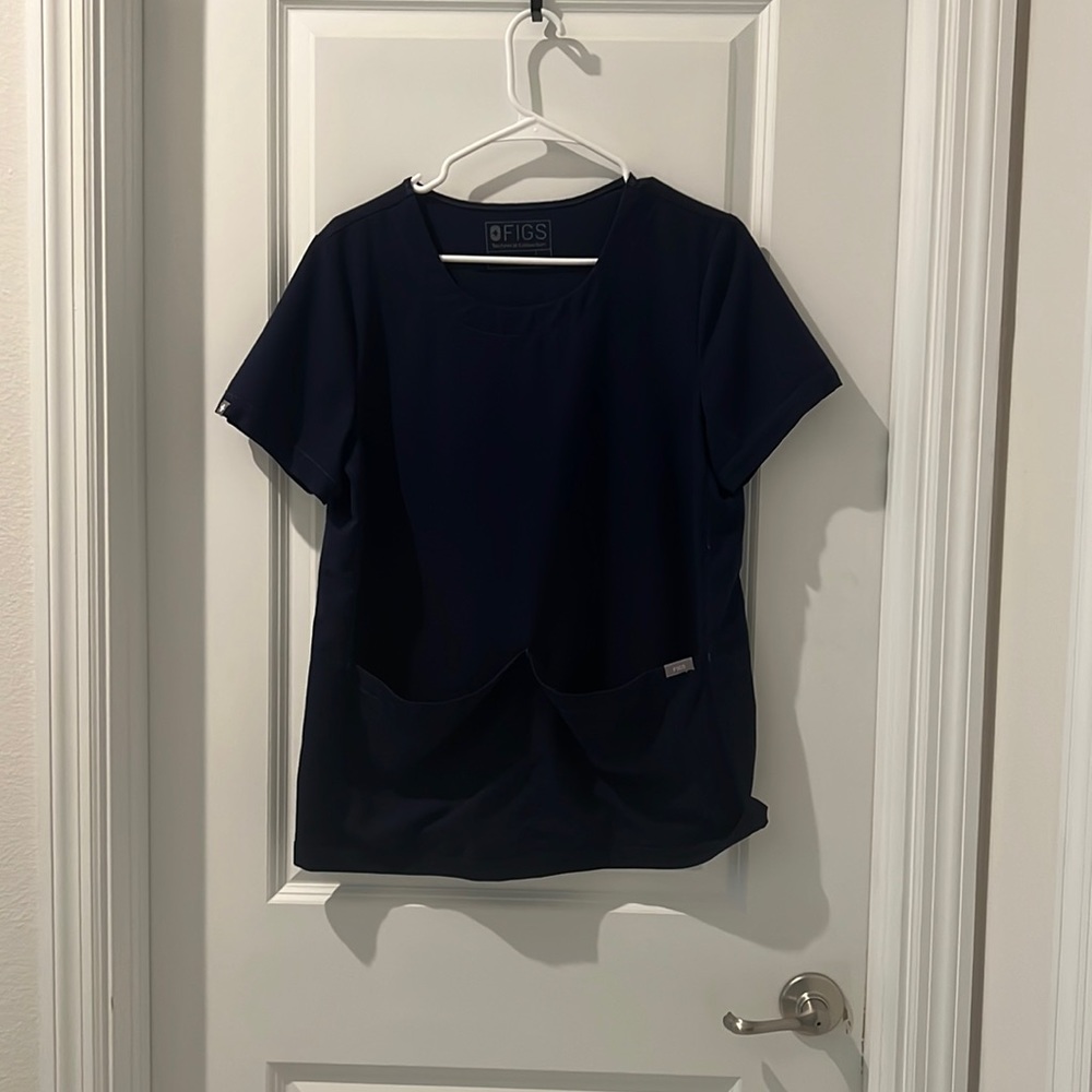 Figs Scrub Top